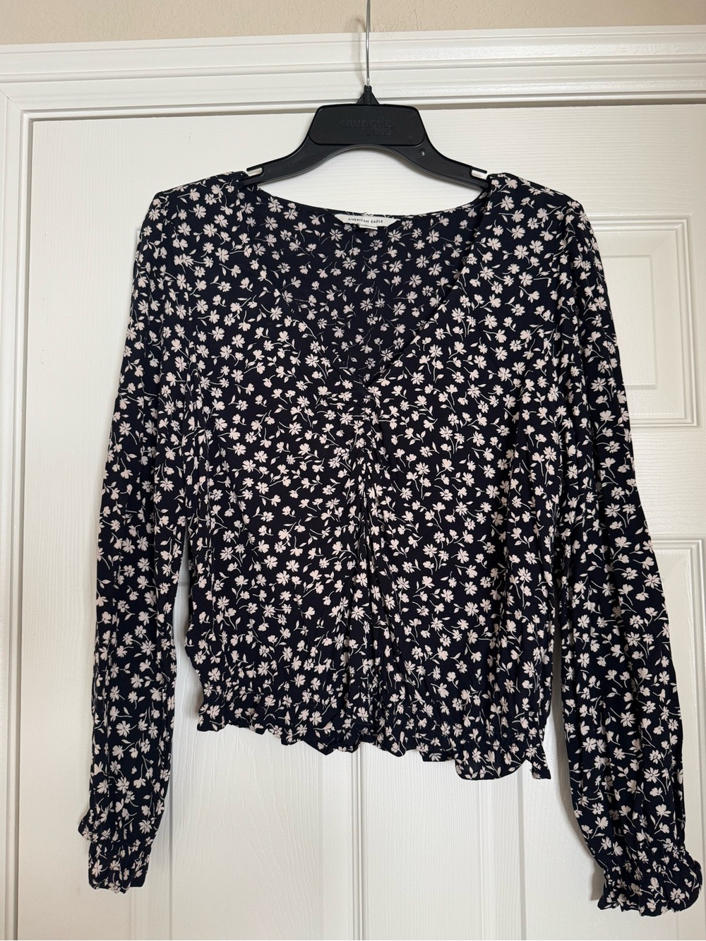 American Eagle Floral Blouse Size S